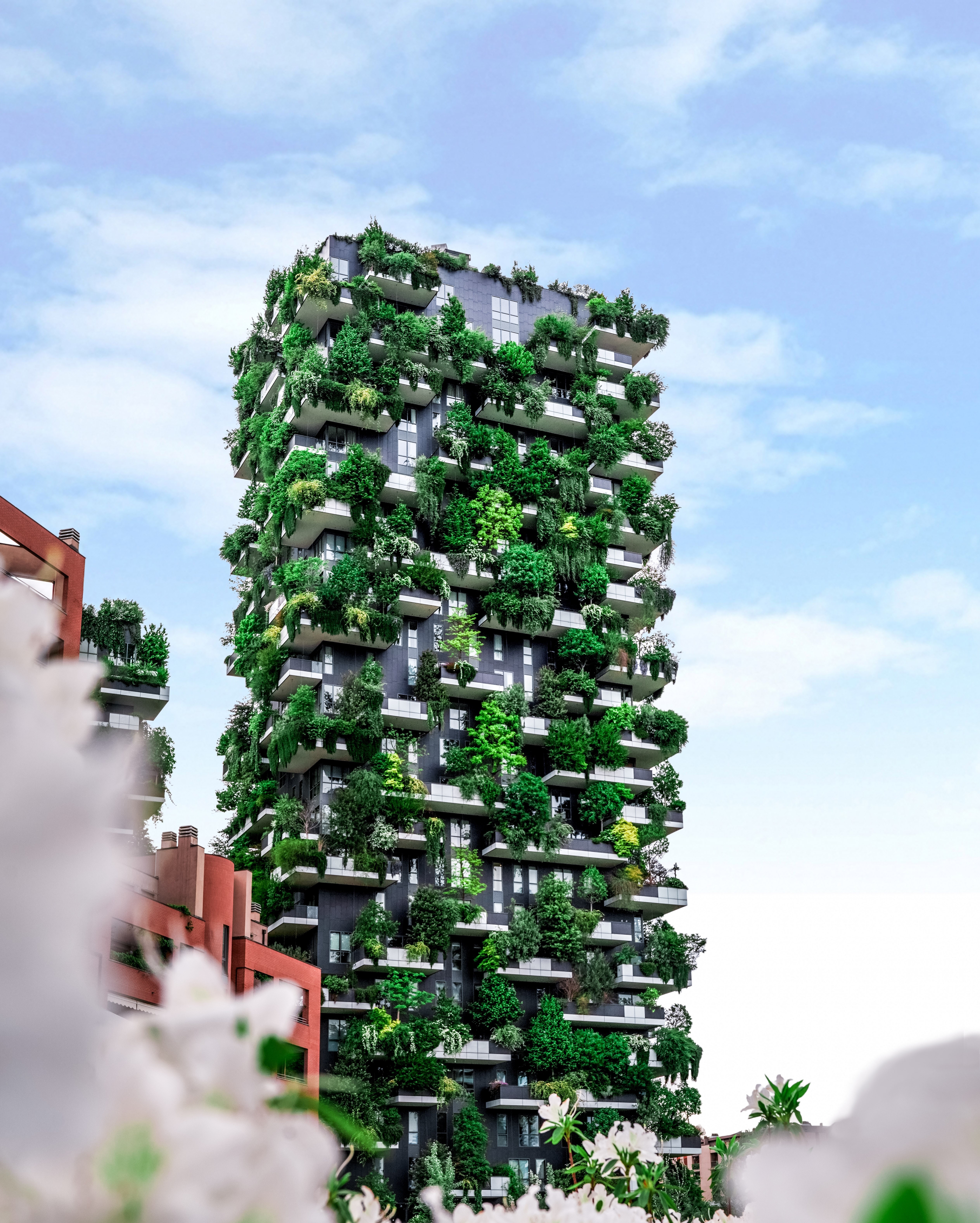 Urban ecology,
Bosco Verticale, Milan